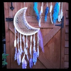 Hand crotchet boho shabby chic moon shaped dream c